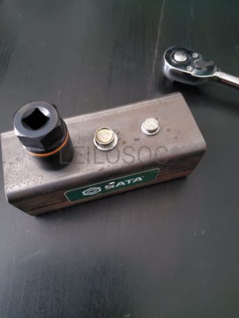 CHAVES ESPECIAIS EXTRATORAS BOLTBITER DE 1/4" E 3/8"