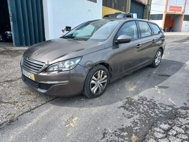 Peugeot 308 · Ano 2014