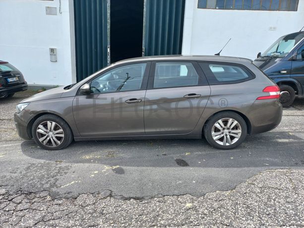 Peugeot 308 · Ano 2014