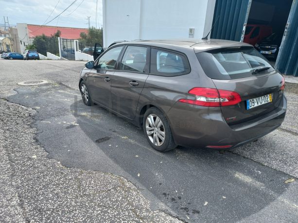 Peugeot 308 · Ano 2014