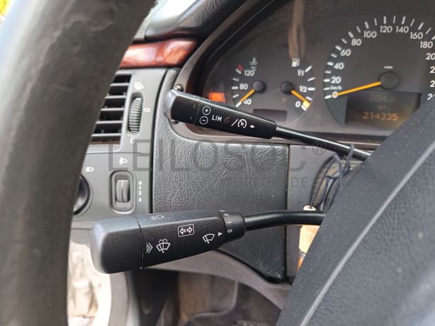 Mercedes-Benz E 200 CDI · Ano 2000