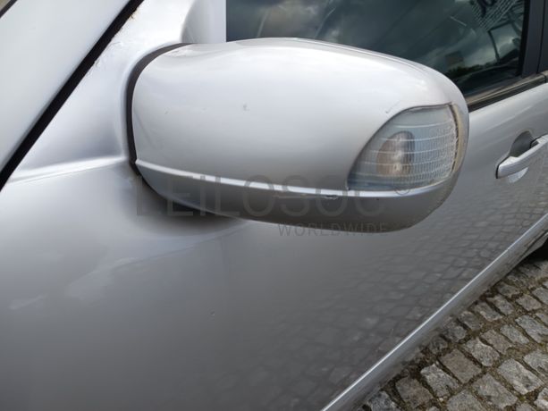 Mercedes-Benz E 200 CDI · Ano 2000