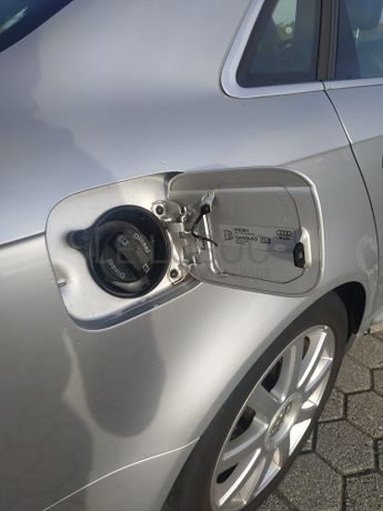 Audi A4 2.0 TDI · Ano 2007