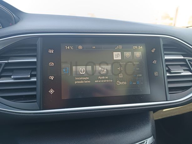 Peugeot 308 · Ano 2015