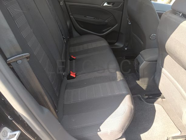 Peugeot 308 · Ano 2015