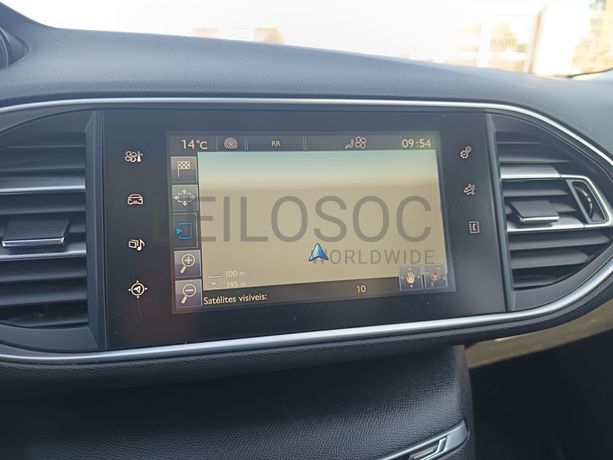 Peugeot 308 · Ano 2015