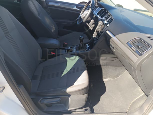 Volkswagen Golf · Ano 2016