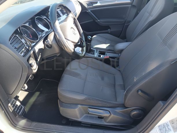 Volkswagen Golf · Ano 2016