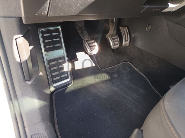 Volkswagen Golf · Ano 2016