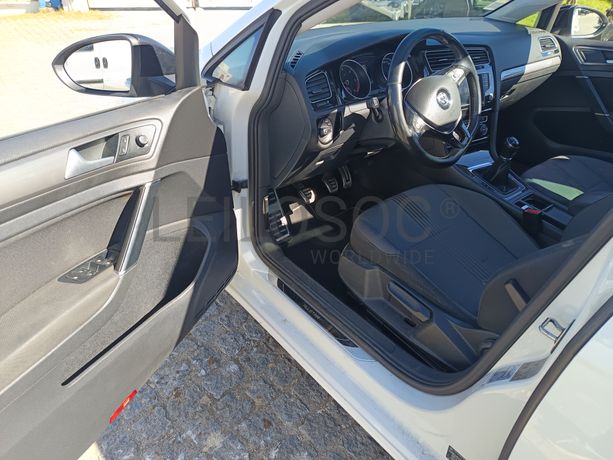 Volkswagen Golf · Ano 2016