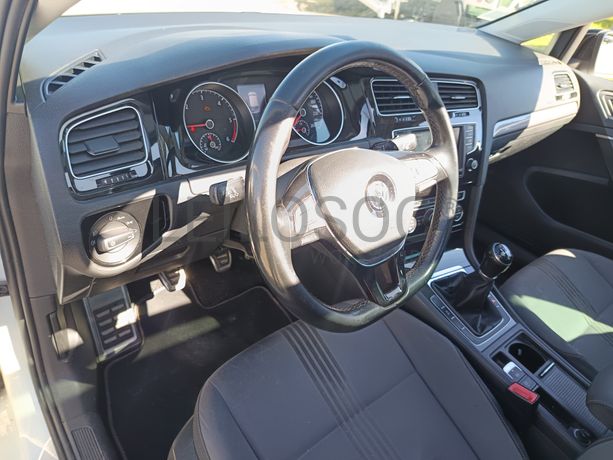 Volkswagen Golf · Ano 2016