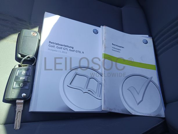 Volkswagen Golf · Ano 2016