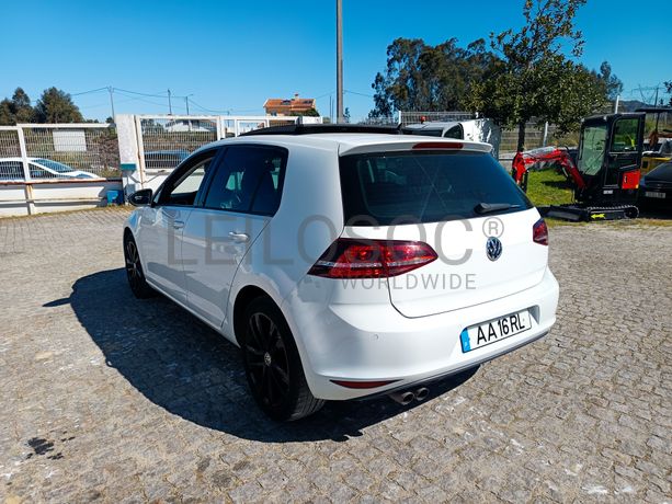 Volkswagen Golf · Ano 2016