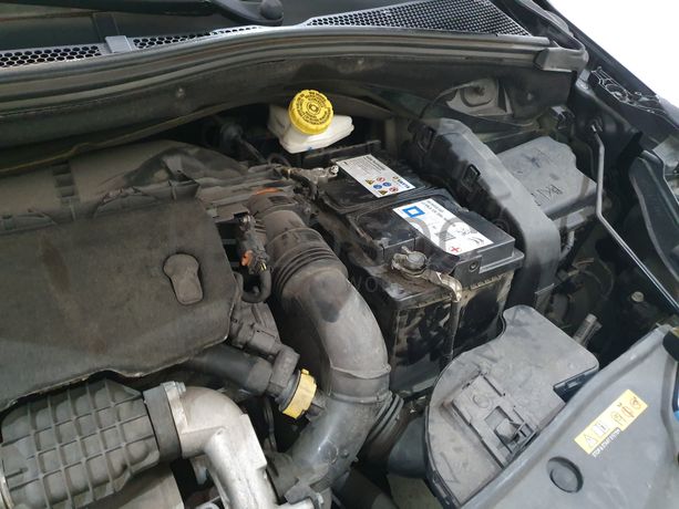 Peugeot 2008 · Ano 2014