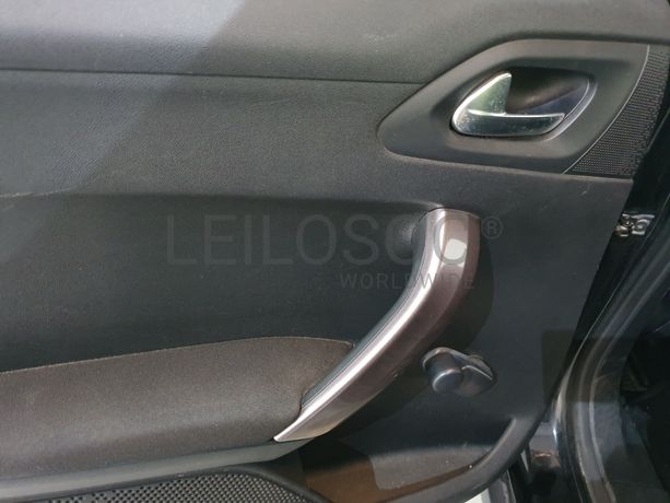 Peugeot 2008 · Ano 2014