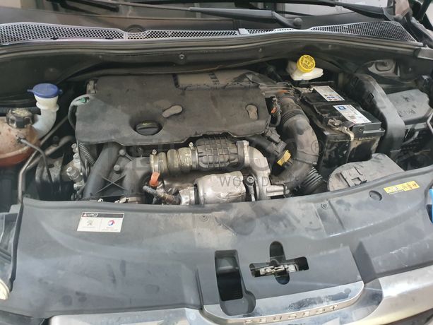 Peugeot 2008 · Ano 2014