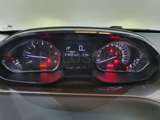 Peugeot 2008 · Ano 2014