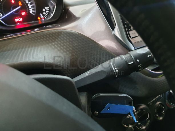 Peugeot 2008 · Ano 2014