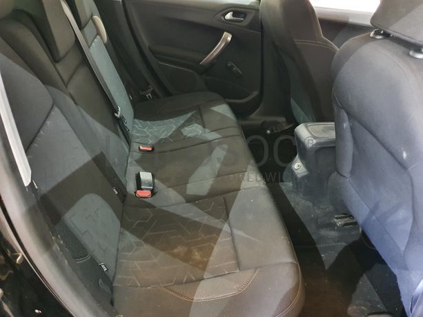 Peugeot 2008 · Ano 2014