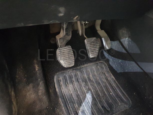 Peugeot 2008 · Ano 2014