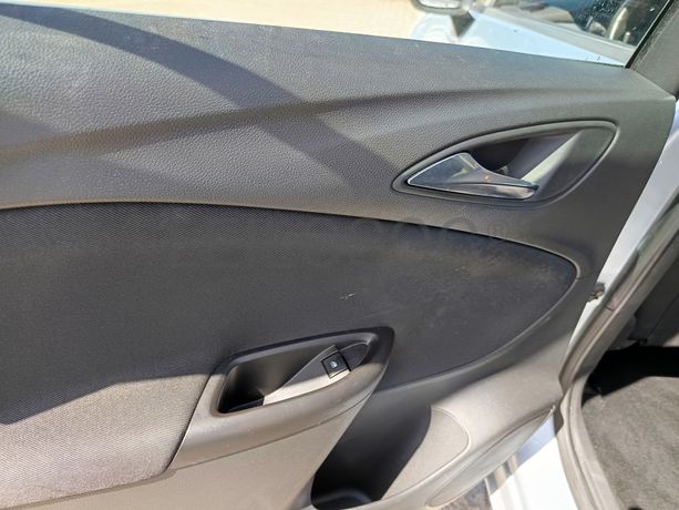 Opel Astra · Ano 2016