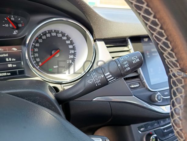 Opel Astra · Ano 2016