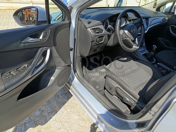 Opel Astra · Ano 2016