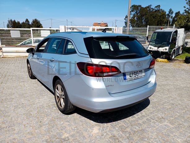 Opel Astra · Ano 2016