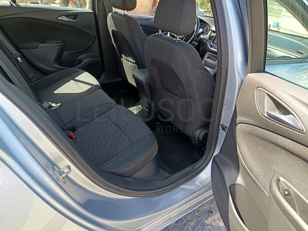 Opel Astra · Ano 2016