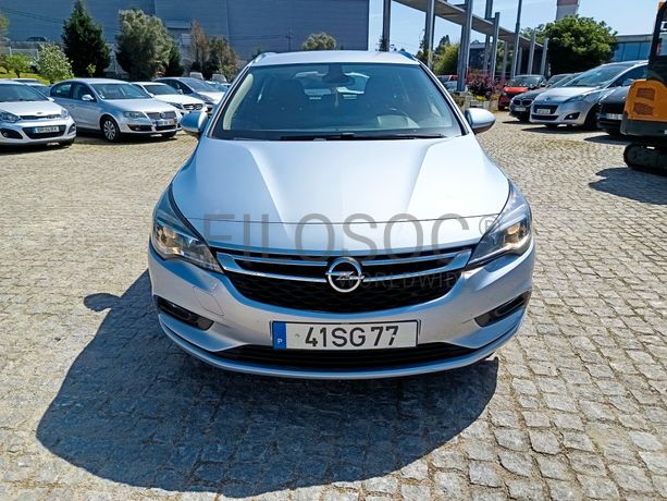 Opel Astra · Ano 2016