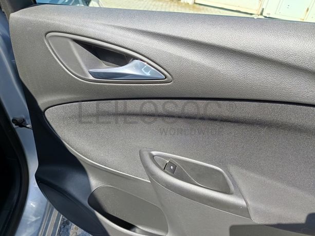 Opel Astra · Ano 2016