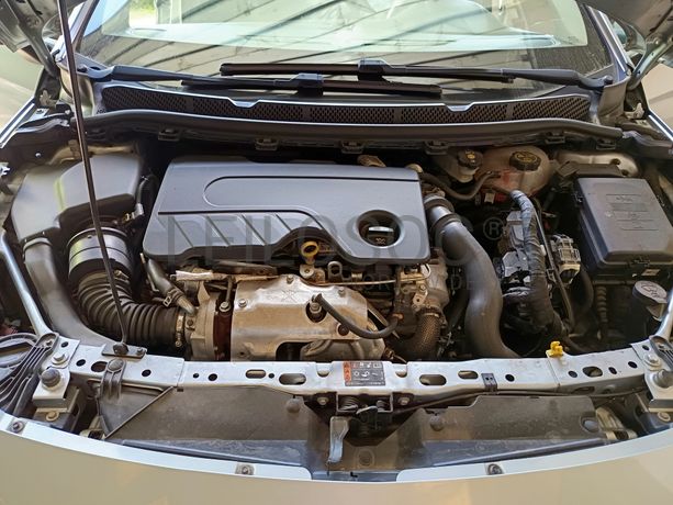 Opel Astra · Ano 2016