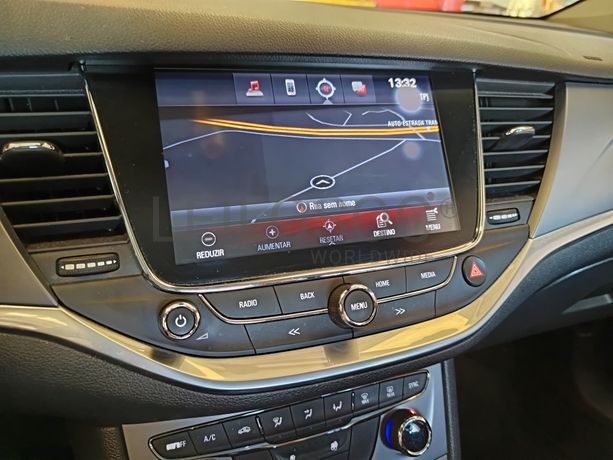 Opel Astra · Ano 2016