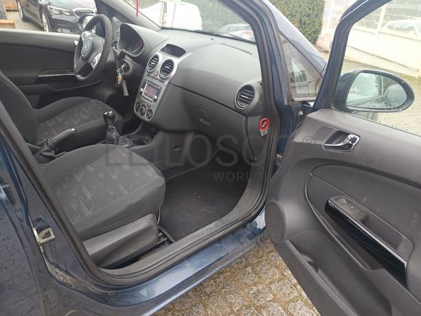 Opel Corsa · Ano 2013