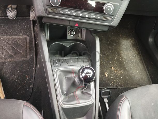 Seat Ibiza · Ano 2015