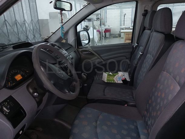 Mercedes-Benz 111 CDI · Ano 2004