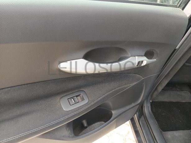 Toyota Auris · Ano 2011