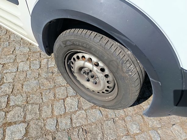 Ford Transit Connect · Ano 2009