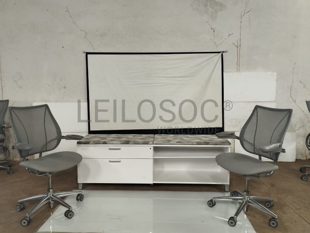 Cadeiras giratórias | Rack para TV