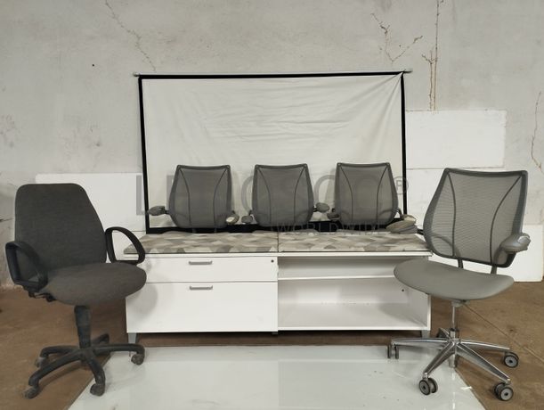 Cadeiras giratórias | Rack para TV