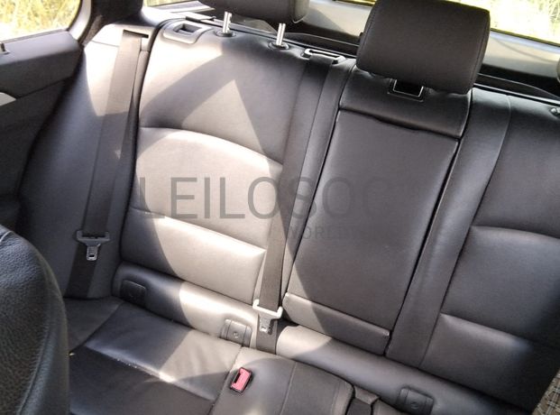 BMW 520D · Ano 2011