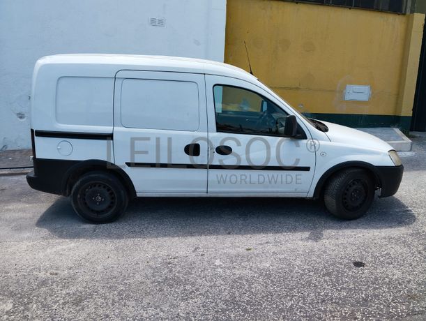 Opel Combo · Ano 2008