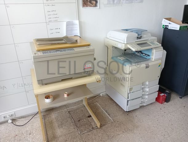 Equipamentos de Escritório · Mobiliário