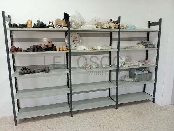 Equipamentos de Escritório · Mobiliário