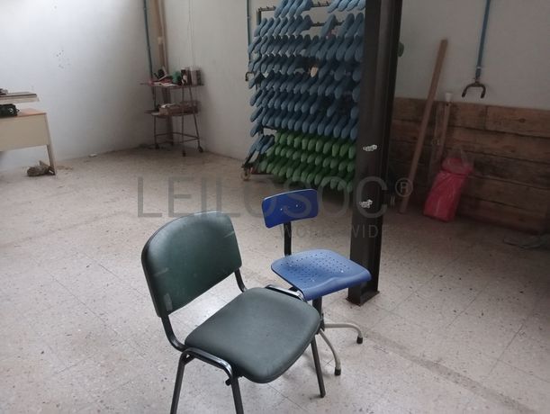 Equipamentos de Escritório · Mobiliário