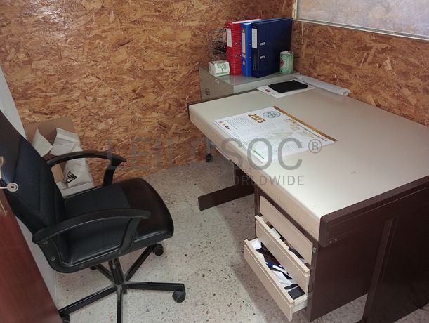 Equipamentos de Escritório · Mobiliário