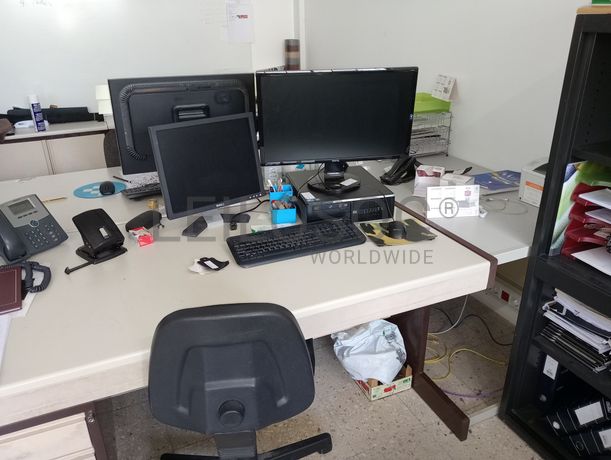 Equipamentos de Escritório · Mobiliário