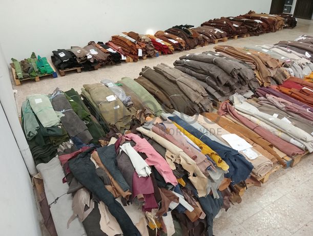 Estantes industriais · Stock