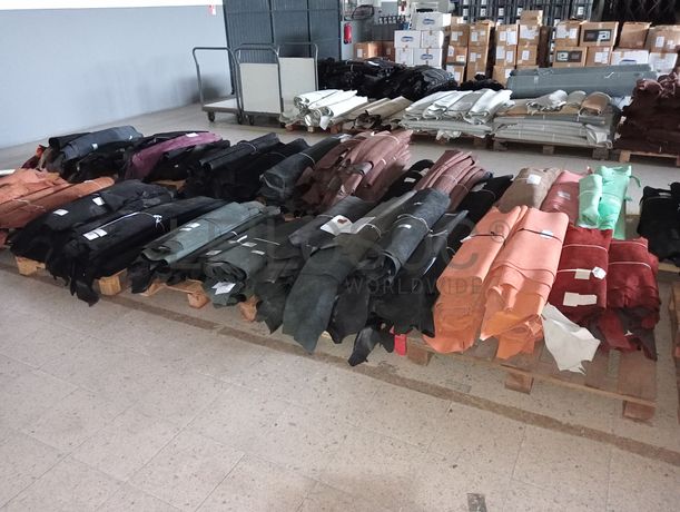 Estantes industriais · Stock