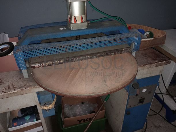 Máquina de Entretelar